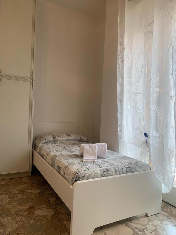 Casa Vacanza! A 50M Dal Mare! Bordighera Zewnętrze zdjęcie