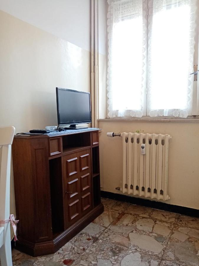 Casa Vacanza! A 50M Dal Mare! Bordighera Zewnętrze zdjęcie